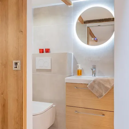 شقة Old Town Duplex 3 People أنتيب